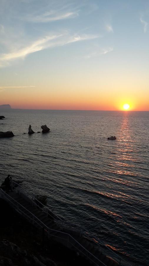 Le Lanterne Di Terrasini Otel Dış mekan fotoğraf