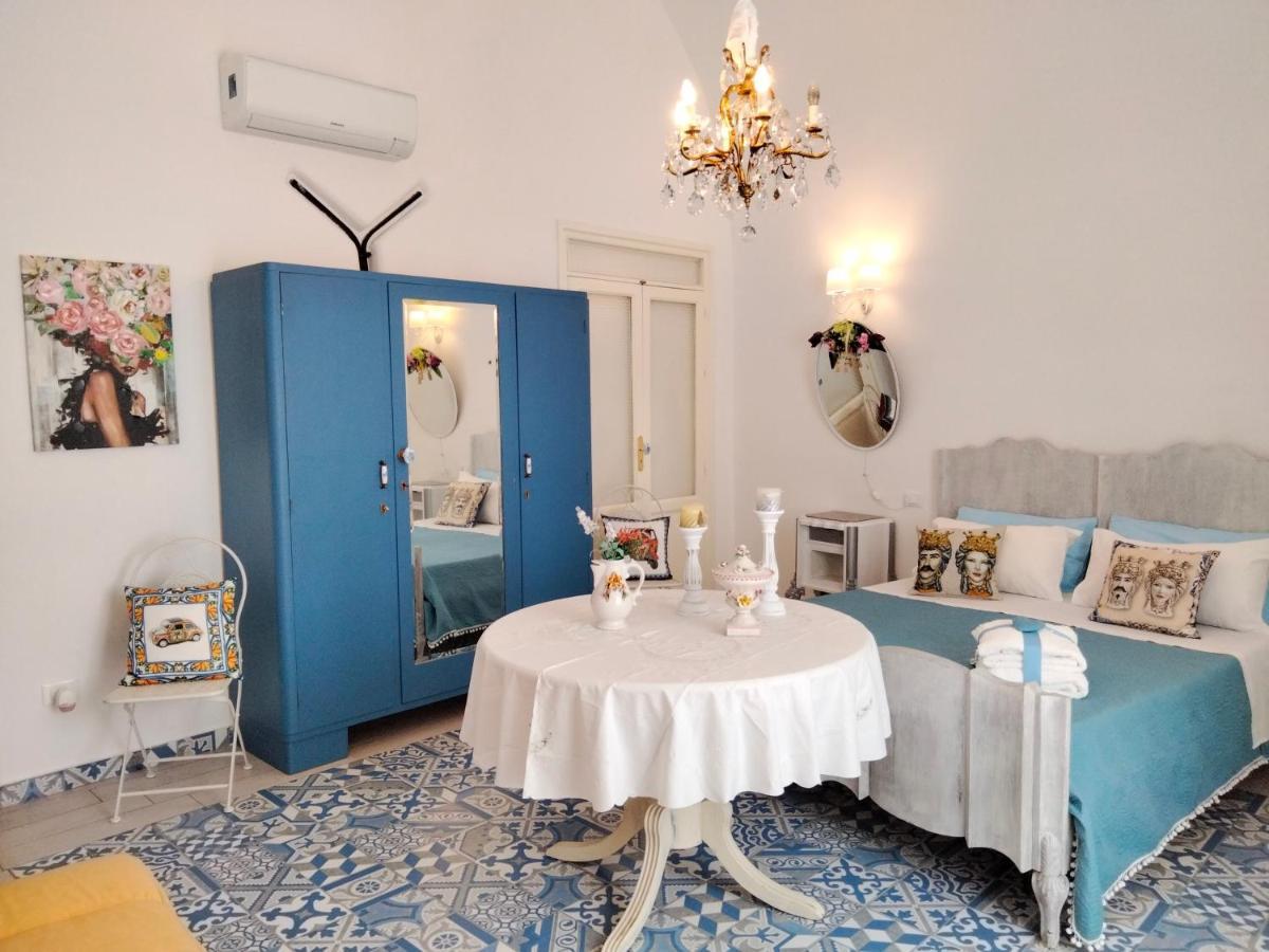 Le Lanterne Di Terrasini Otel Dış mekan fotoğraf